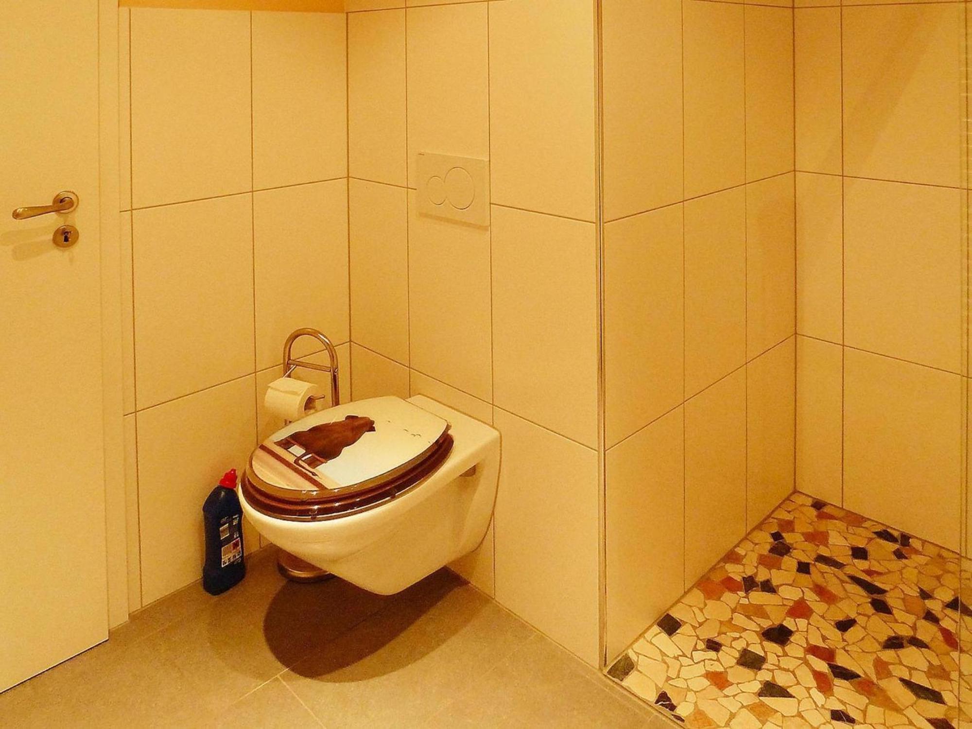 Apartments, Apartment *